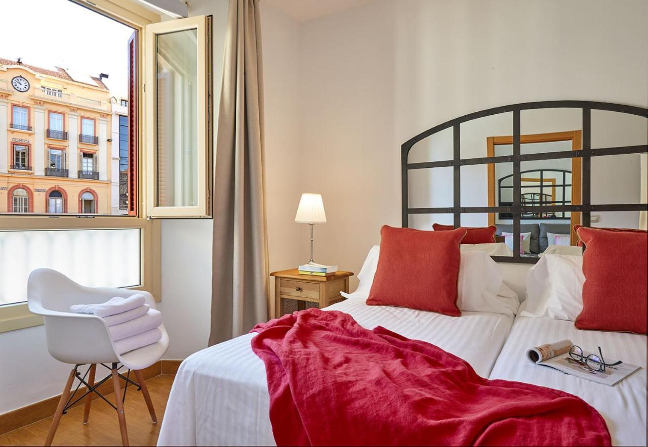 Lodgingmalaga Plaza Constitucion Ngoại thất bức ảnh
