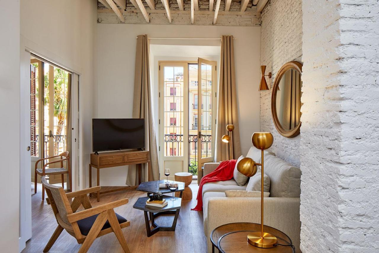 Lodgingmalaga Plaza Constitucion Ngoại thất bức ảnh