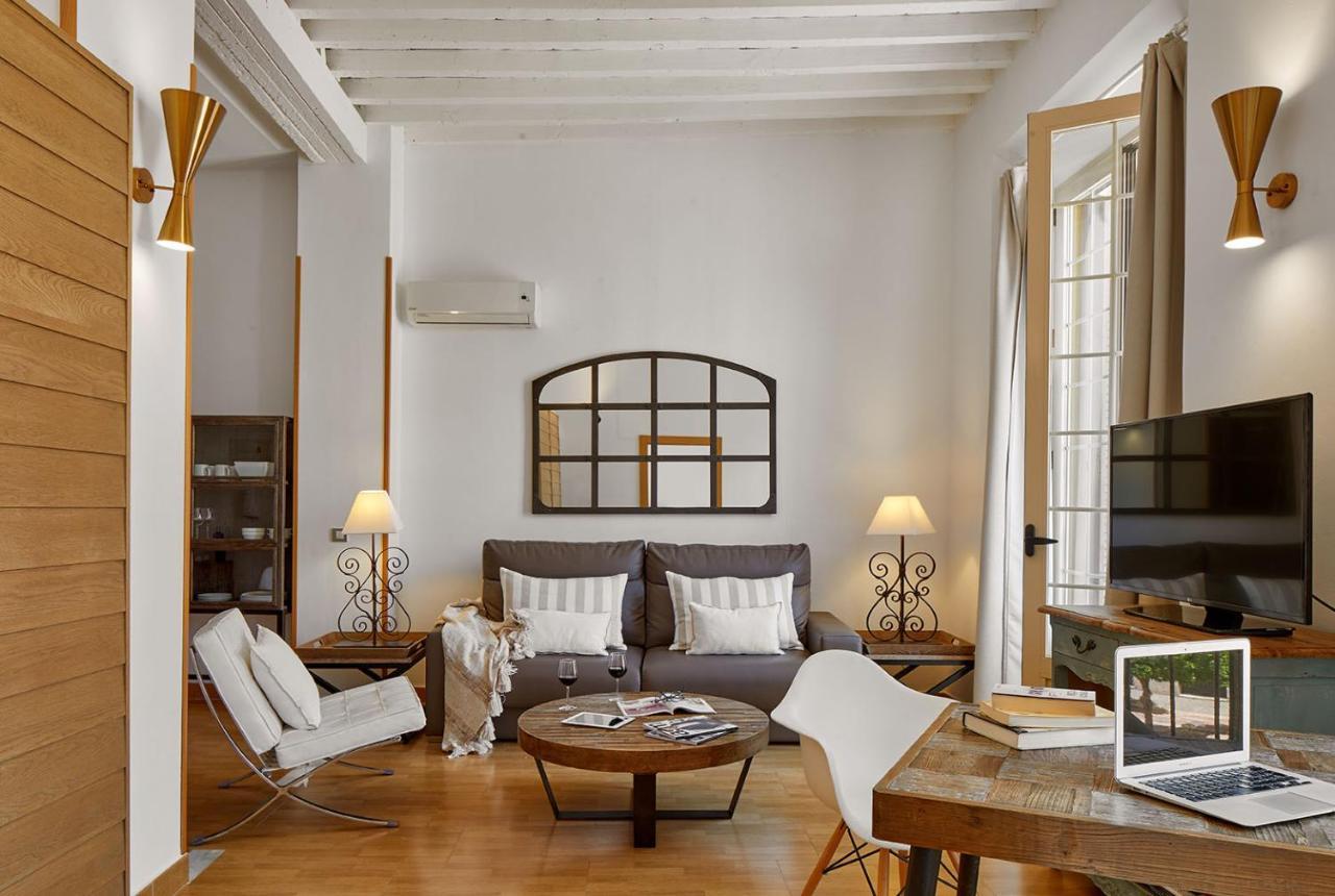Lodgingmalaga Plaza Constitucion Ngoại thất bức ảnh