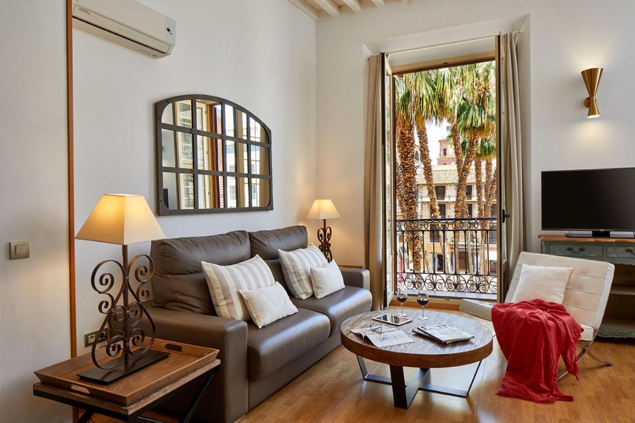 Lodgingmalaga Plaza Constitucion Ngoại thất bức ảnh