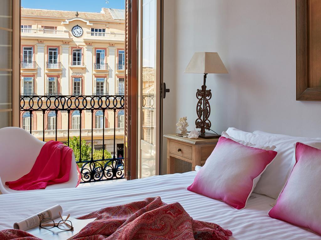 Lodgingmalaga Plaza Constitucion Ngoại thất bức ảnh