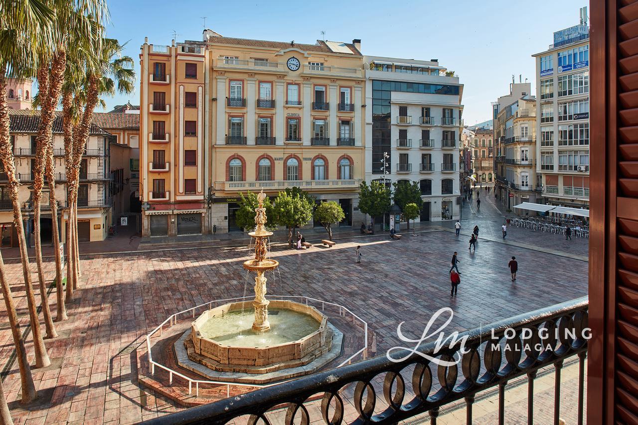 Lodgingmalaga Plaza Constitucion Ngoại thất bức ảnh